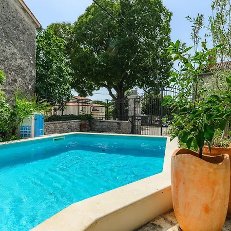 Faszinierende Mit Sauna, Meerblick, Dampfbad, Privatpool, Bbq