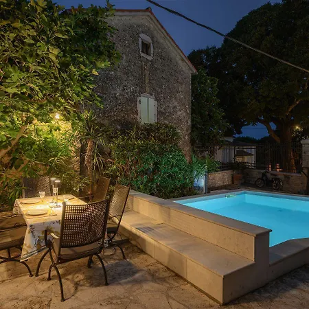 Faszinierende Mit Sauna, Meerblick, Dampfbad, Privatpool, Bbq Holiday home