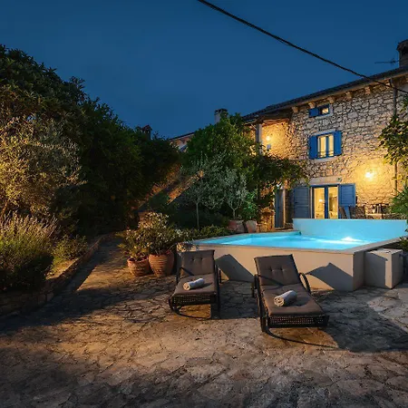 Faszinierende Mit Sauna, Meerblick, Dampfbad, Privatpool, Bbq Porec