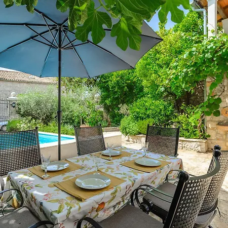 Faszinierende Mit Sauna, Meerblick, Dampfbad, Privatpool, Bbq * Porec
