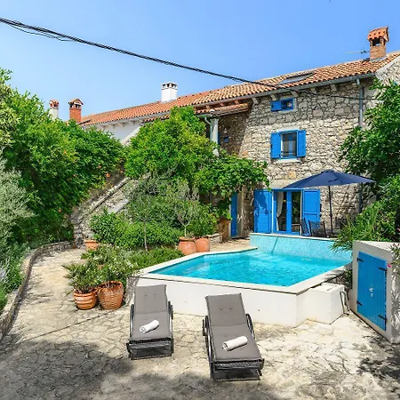 Faszinierende Mit Sauna, Meerblick, Dampfbad, Privatpool, Bbq Dom wakacyjny Poreč